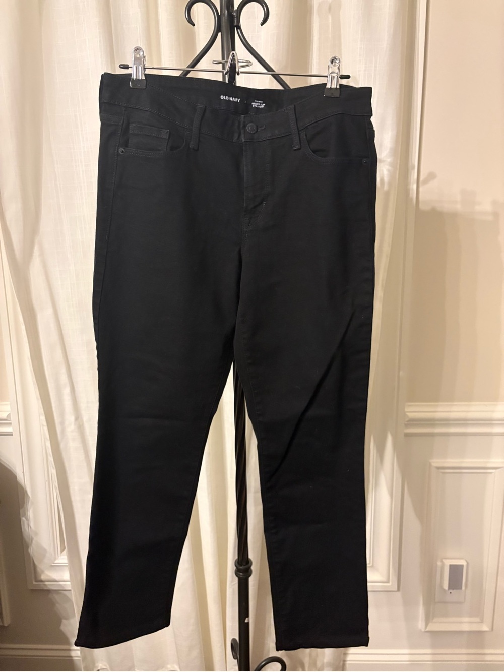 Old Navy Midrise Slim Straight Jean
